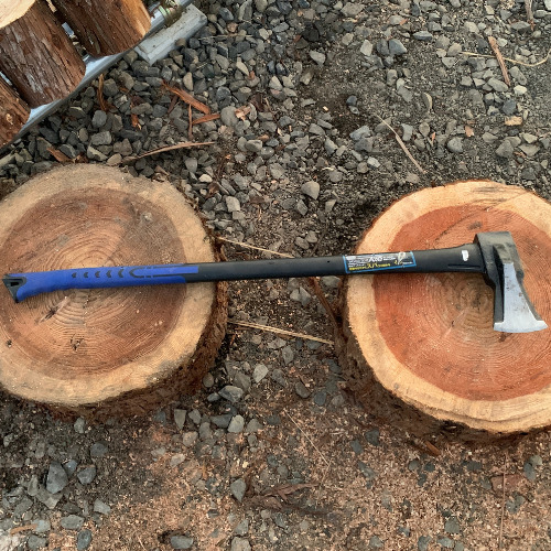 薪の作り方【クサビとハンマーと、時々斧】